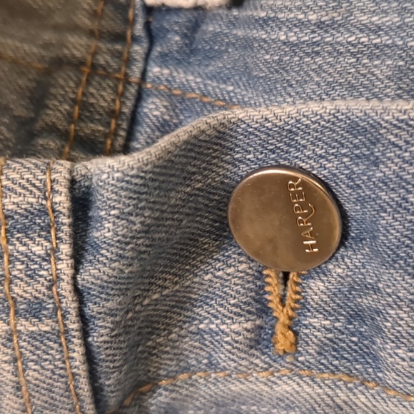 Harper distressed with lace overlay on light wash denim jacket size M - Picture 13 of 14